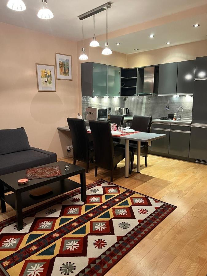 Luxury Apartment Dunapest With Spa And Pool Budapest Eksteriør billede