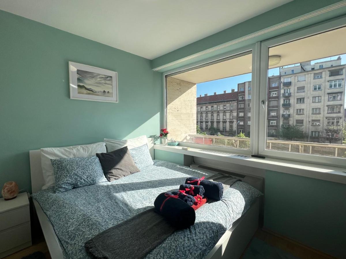 Luxury Apartment Dunapest With Spa And Pool Budapest Eksteriør billede